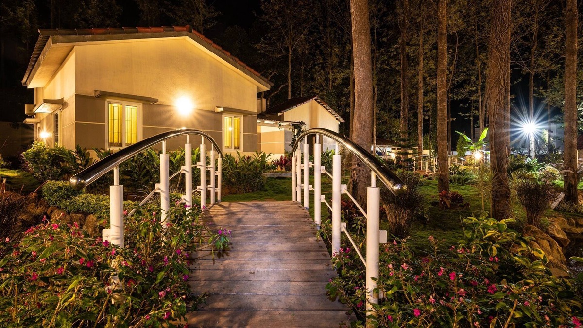 Yercaud Hotel | Livgrand Bison Rise Resort Yercaud