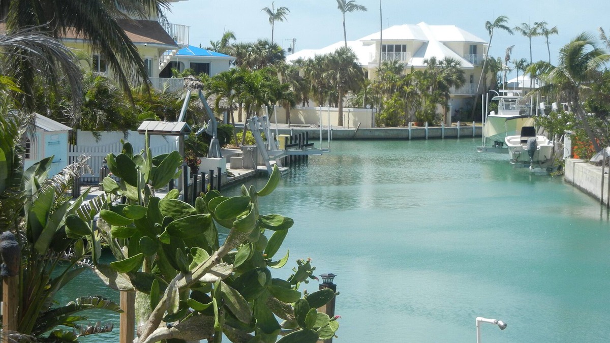 Summerland Key House | LIVING IN BEAUTIFUL PARADISE