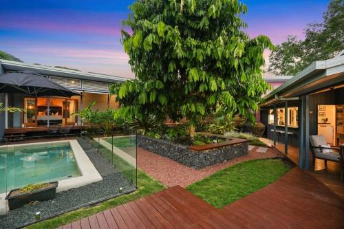 Redlynch House | Living On The Edge - A Private Oasis in Paradise