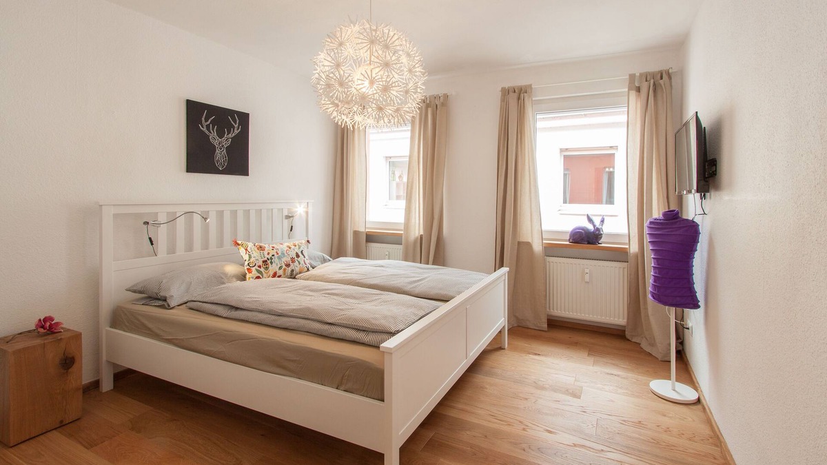 Wurzburg City Centre Apartment | Living on the Juliuspromenade City