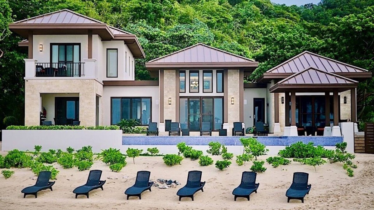 Camp Bay Villa | "LIVING WATERS ROATAN" CAMP BAY BEACH LUXURY OCEANFRONT VACATION VILLA