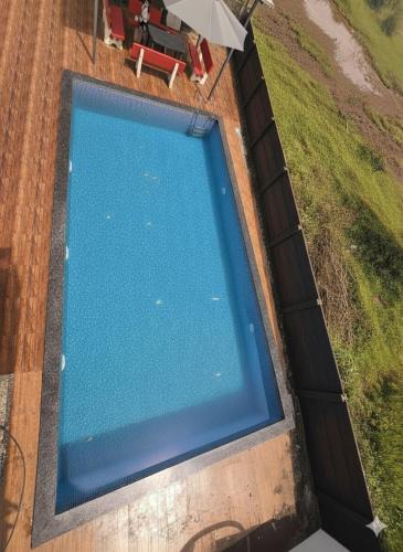 Thakursai Ski Chalet | ll EMPYREAN STAY ll LEONCINO VILLA II 4BHK ll AC ll LARGEST POOL ll