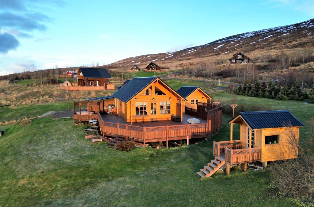 Akureyri House | LL Properties - Cabin With Amazing View