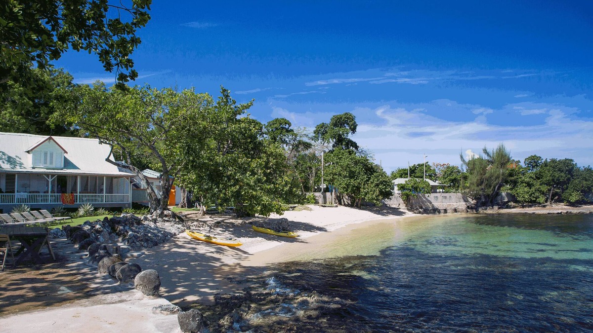 West End Villa | Llantrissant Beachcliff Villa