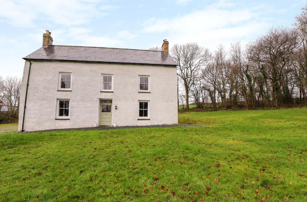 Llandysul House | Llwyncadfor Farm
