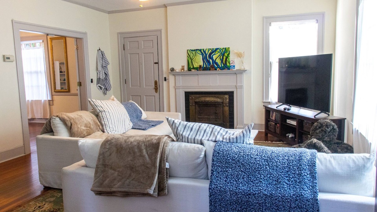 Marion House | Located in Marion. Only 1 hour from Myrtle Beach, 35 minutes from Florence!