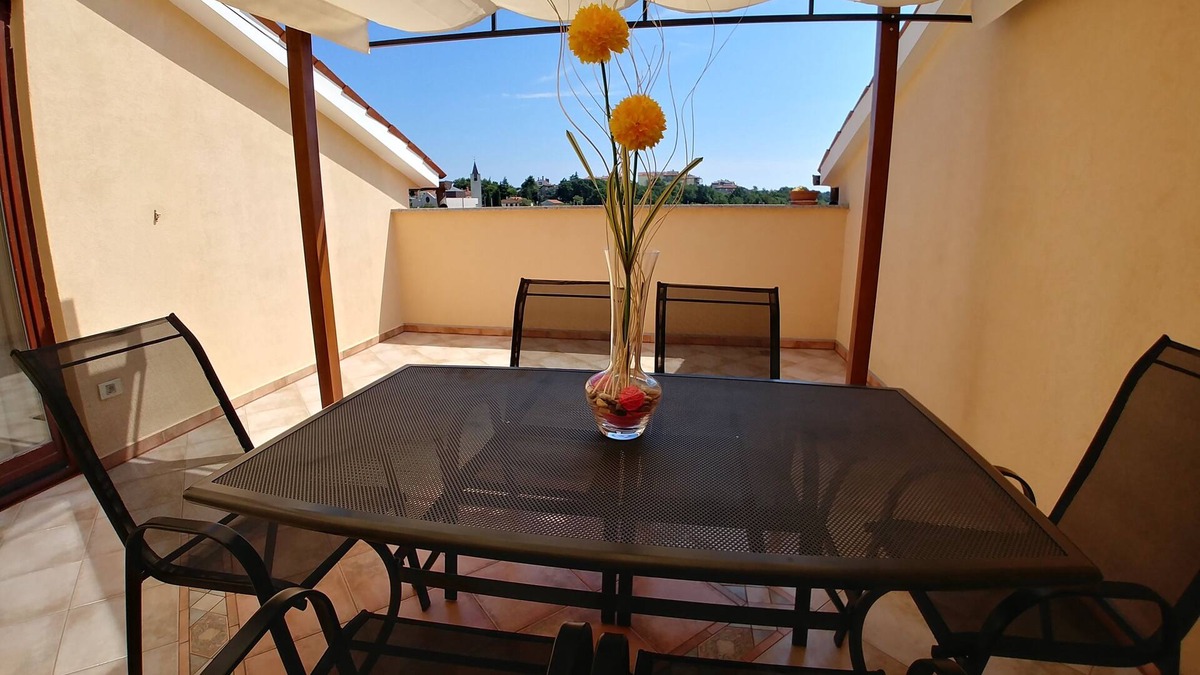 Gregovica Apartment | Located in Pula, 2.7km to Valseline beach and 2.4 from Arena Pula.
