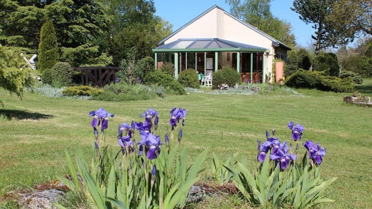 Campagnac House | Located in the Regional Park of Grands Causses between Aubrac and Gorges du Tarn