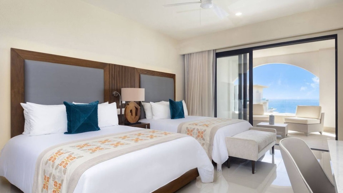 San Jose del Cabo Resort | Located on the Pristine Tequila Cove Beach