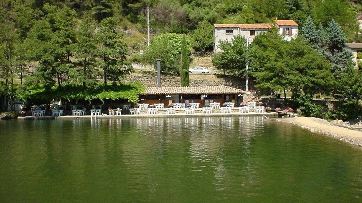 Besseges House | Location DE 4 A 6 Personnes AU Soleil