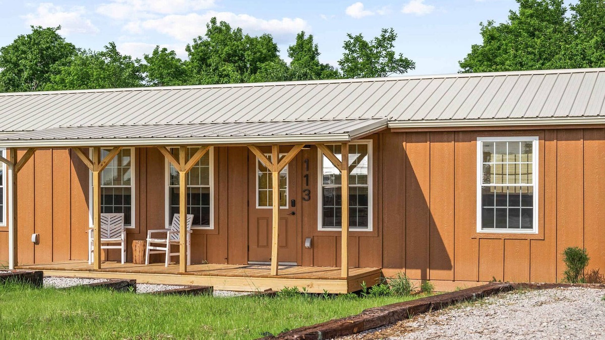 Williamstown Cabin | Lodge 113 at Eden Reserve—Safari Cabin Near Ark