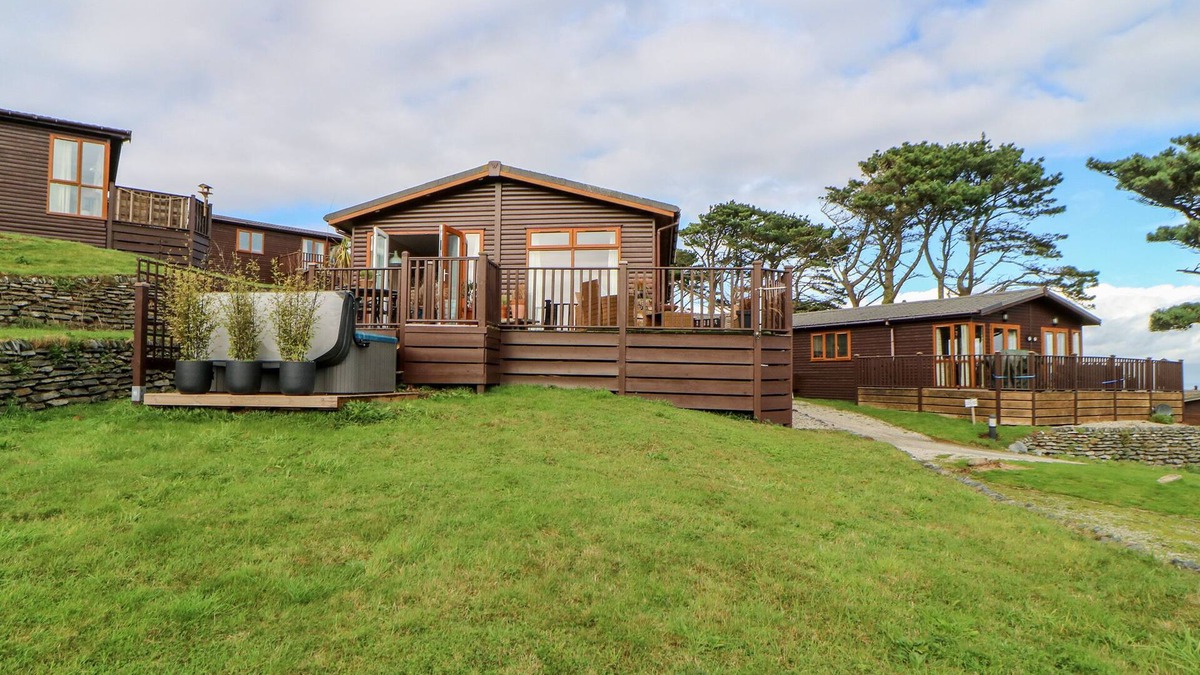 Saint John Cottage | LODGE 22, family friendly, country holiday cottage in Millbrook