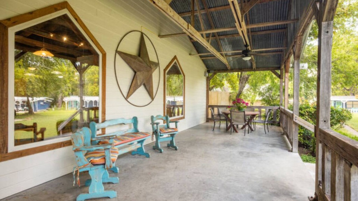 Burnet Apartment | Lodge 55 -Cozy Room right off the Lodge