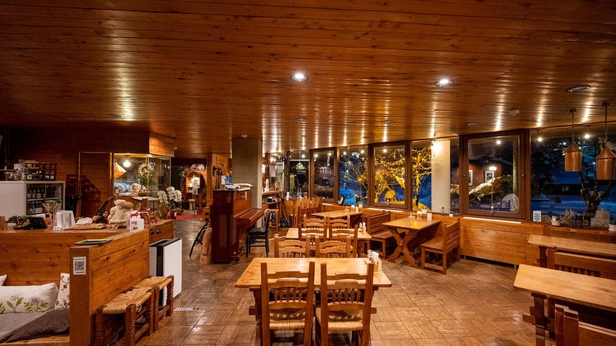 Zaoonsen House | Lodge Scole