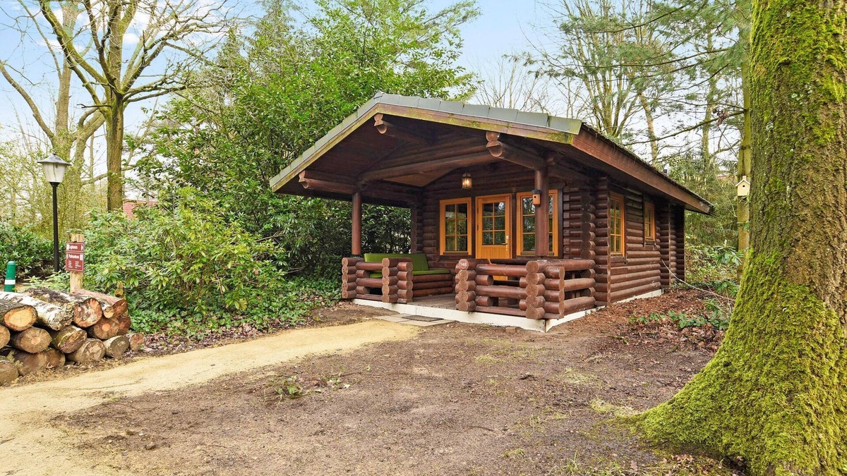 Diessen House | Lodge with hot tub, 18 km. from Tilburg