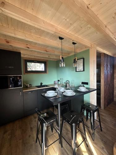 Geishouse Ski Chalet | Lodge with private spa