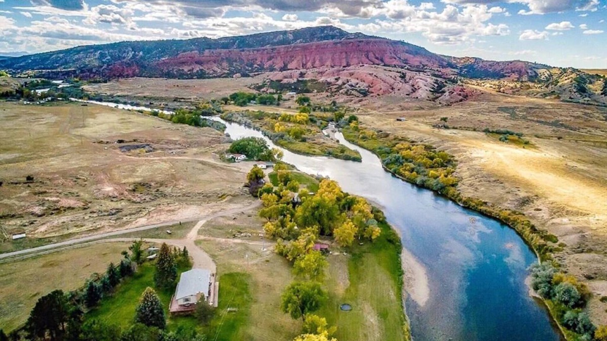 Bessemer Bend House | Lodging on the North Platte River