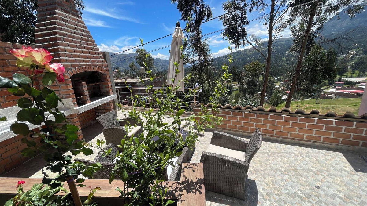 Independencia House | Lodging "YURAQ WASI" - Huaraz