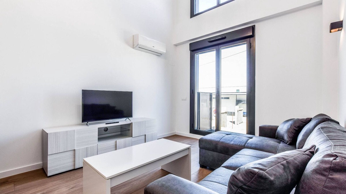 San Sebastian de los Reyes Apartment | LOFT BUSINES III 115