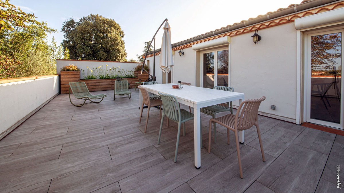 Gaillac Apartment | LOFT - AMAZING VIEW - ROOFTOP - GAILLAC