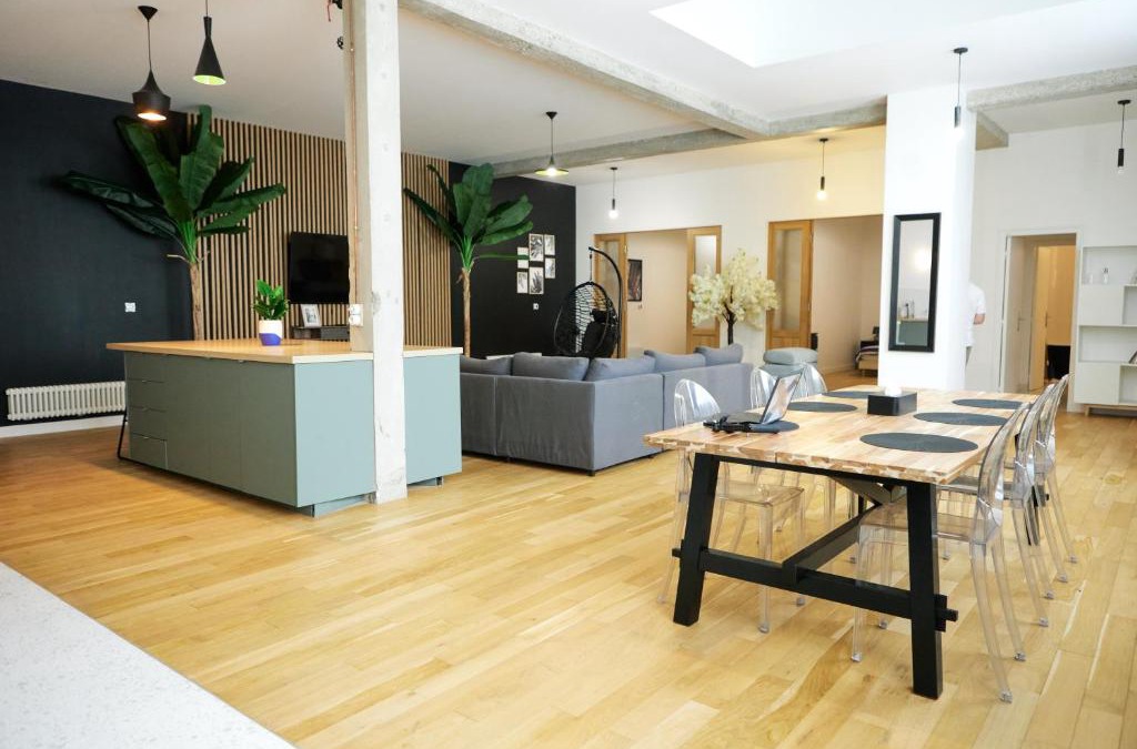 Bagnolet Apartment | Loft aux portes de Paris - Parking gratuit