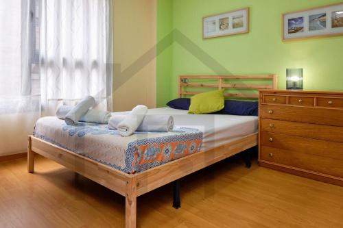 Las Campas y San Claudio Apartment | Loft en Oviedo - Ideal para 3 personas