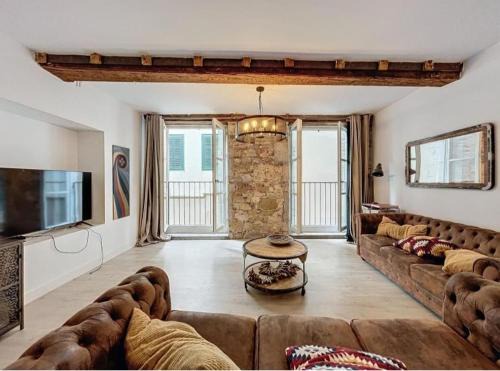 Bayonne Apartment | Loft ERREKALDEA 3 chambres 140m2 1er étage ascenseur 200m mairie