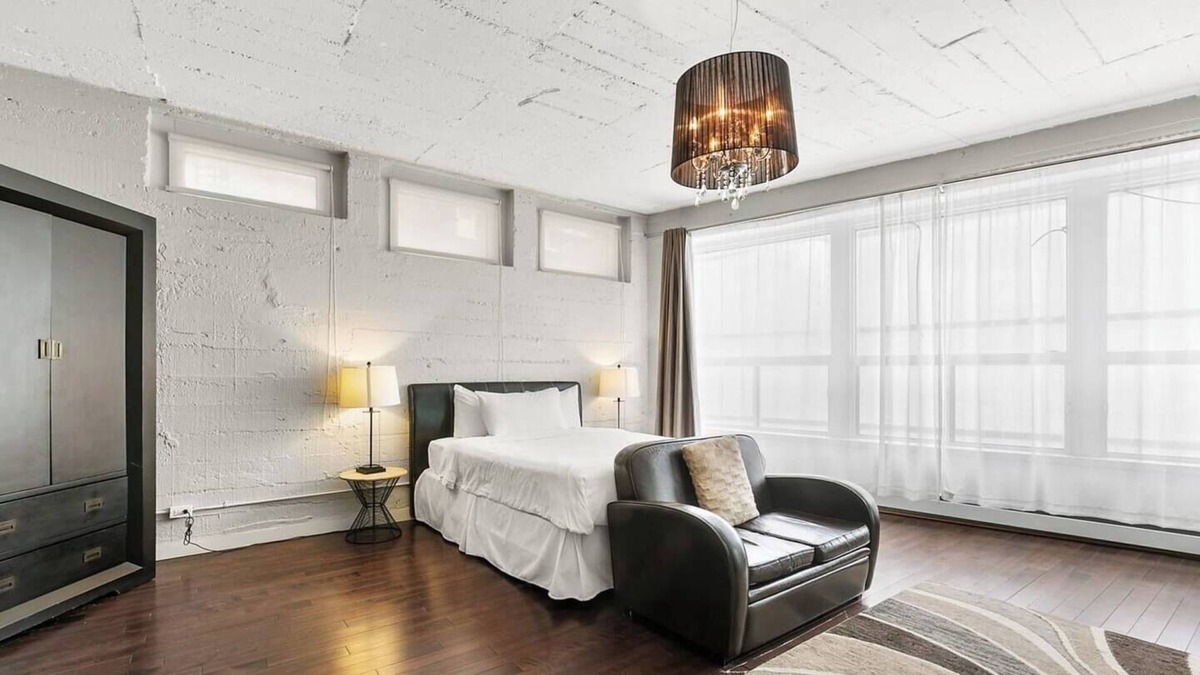 Latin Quarter Apartment | Loft Hotel | 2Bed Alcove Loft | Quartier Latin