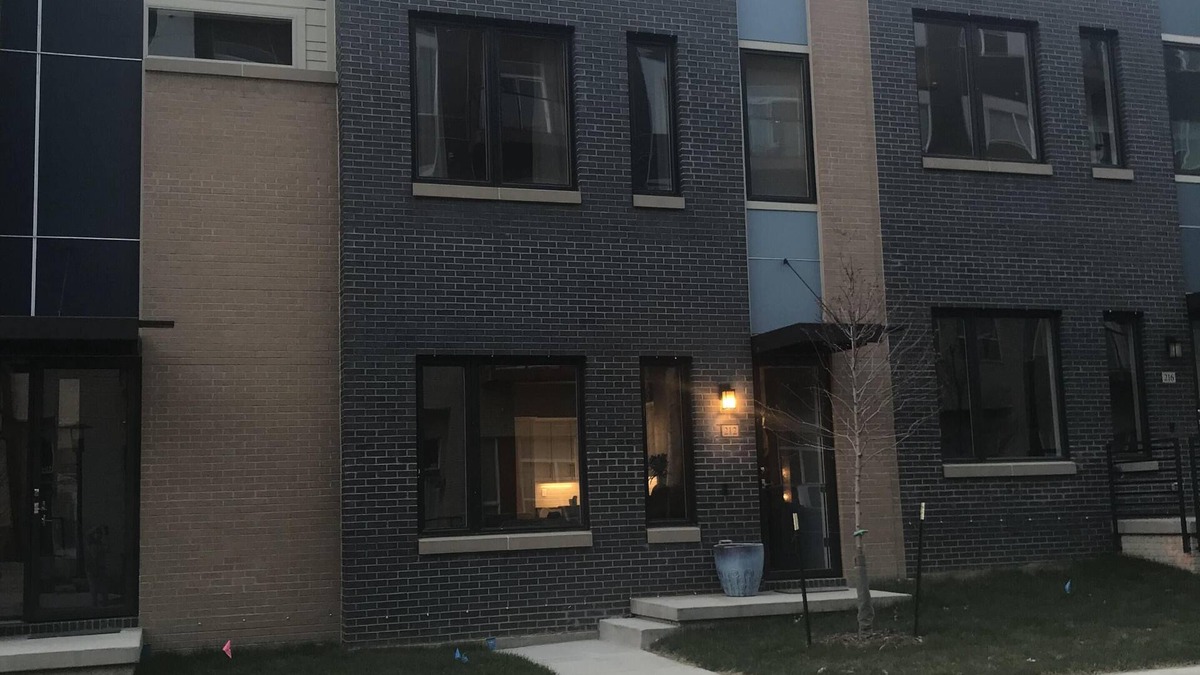 Downtown Des Moines House | Loft in Quaint East Village boasting a skyline view of Downtown