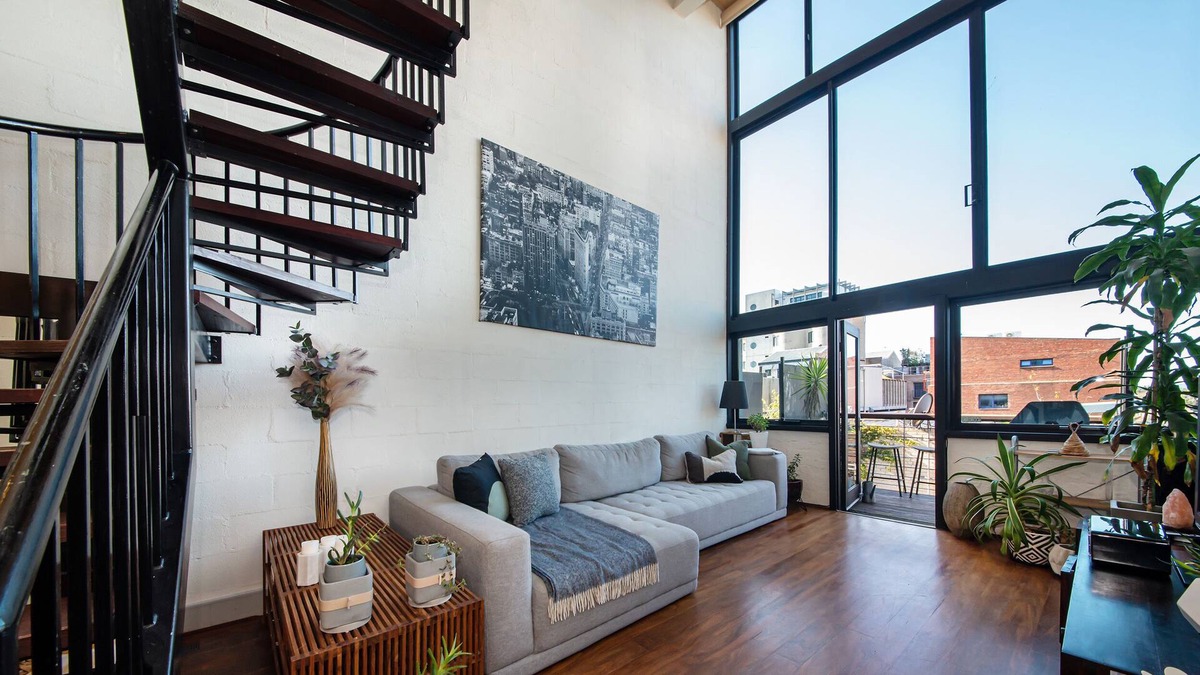 Richmond Apartment | Loft Living - Close To The MCG