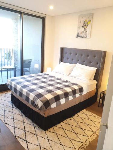 Lidcombe Apartment | Loft of Accor Stadium - Pool, Sleeps 6, 3 BEDS 2 Baths - No PARTIES