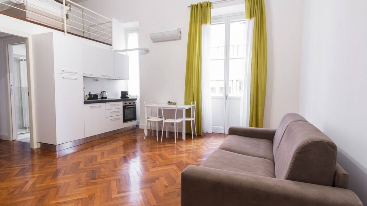 Downtown Apartment | LOFT2 VIA MOROSINI CENTRO VARESE-IXIHOME