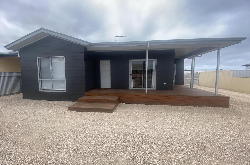 Melville House | Lofty's Shack