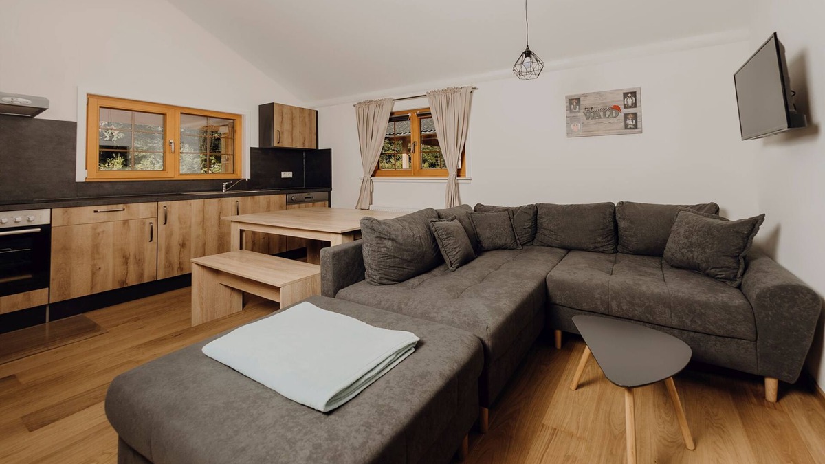 Baiersbronn House | Log cabin, 60 sqm, 2 bedrooms, wooden terrace with garden, max. 4 persons