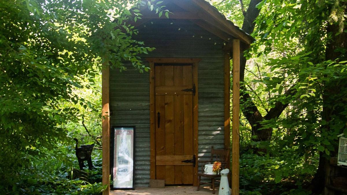 Oakbank Cabin | Log Cabin - 7 acres off the grid