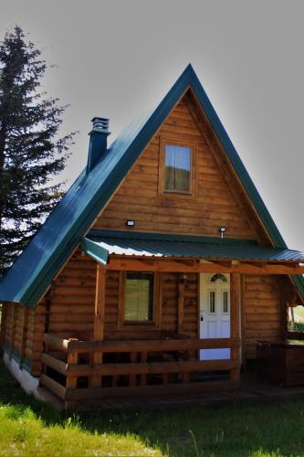 Zabljak Ski Chalet | Log - cabin HOPE