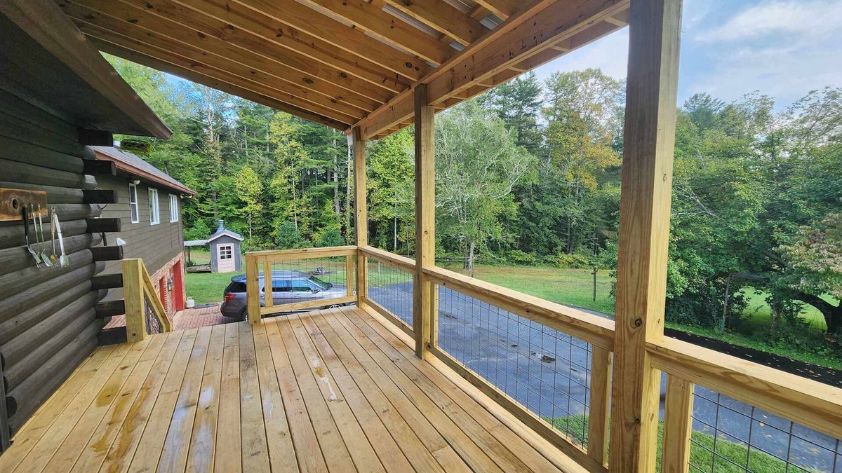 Hendersonville Cabin | Log Cabin in the WNC Mountains