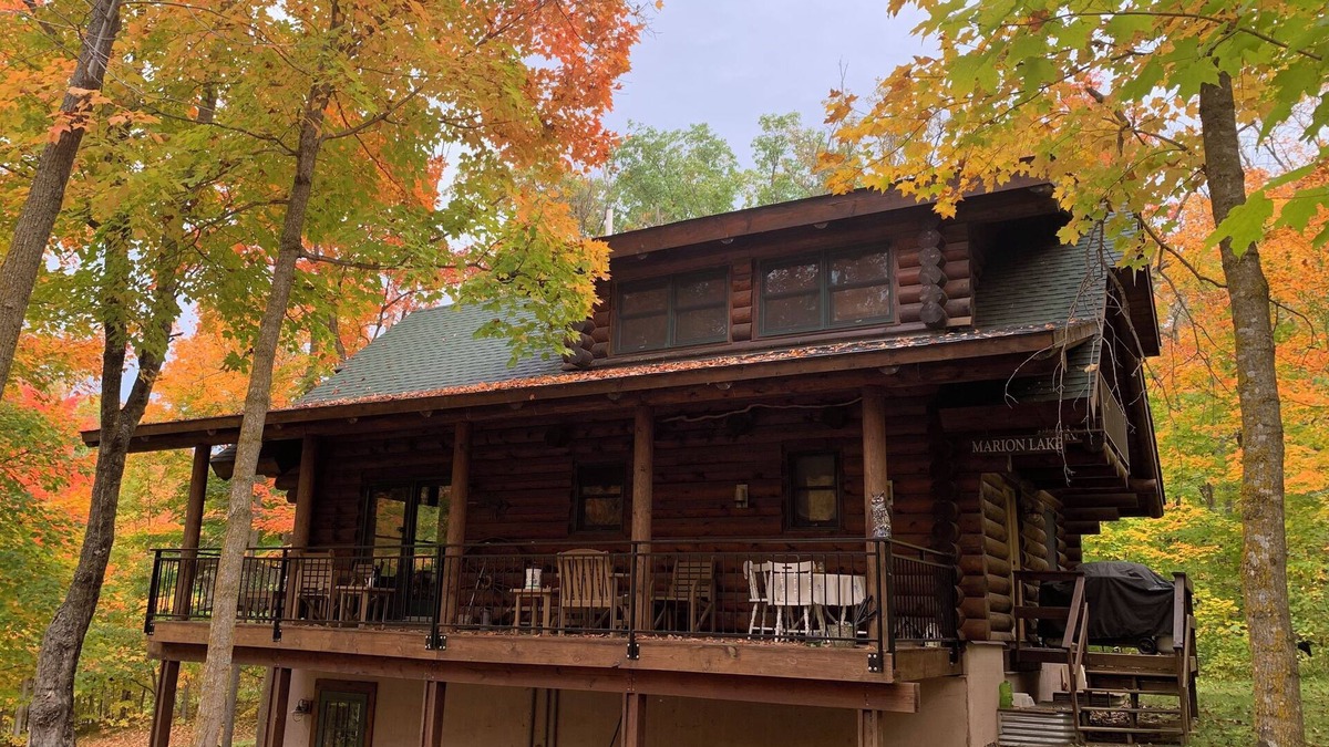 Richville Cabin | Log cabin in the woods with Marion Lake access in Otter Tail County.