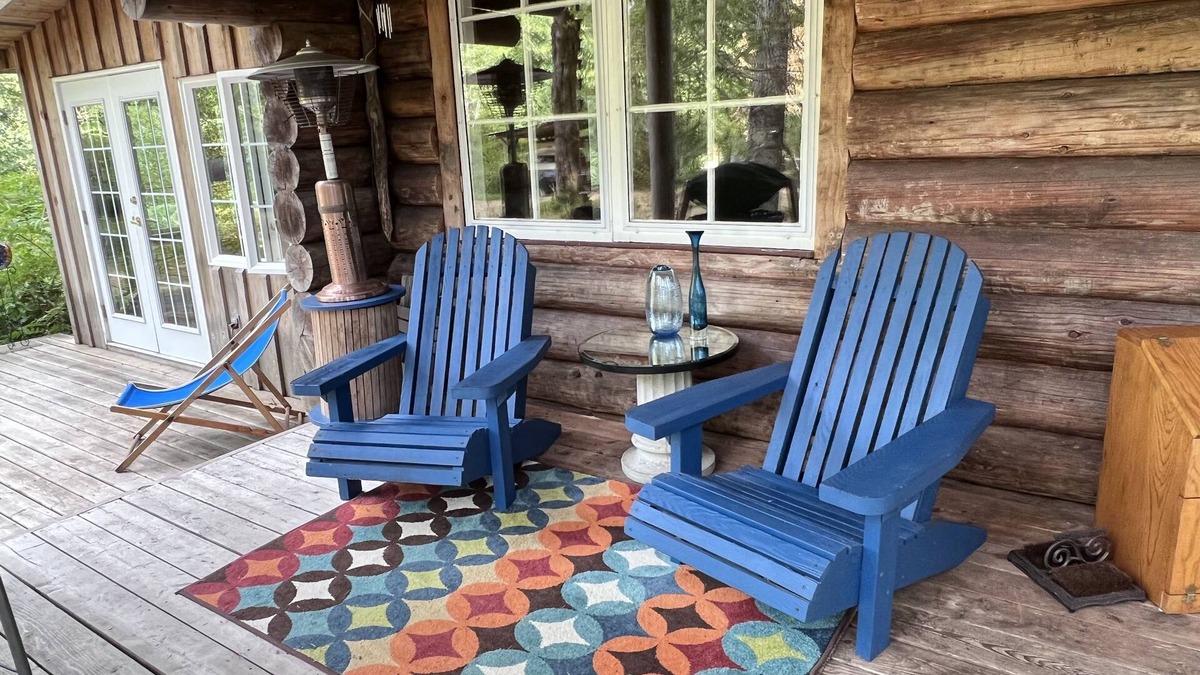 Lake Cowichan Cabin | Log Cabin on River Acreage