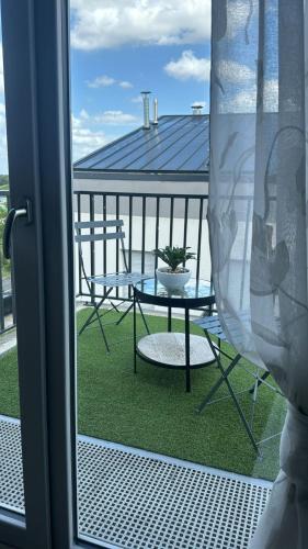 Lieusaint Apartment | Logement 2 pièces propre et calme