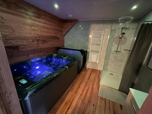 Murat Apartment | Logement avec jacuzzi Murat