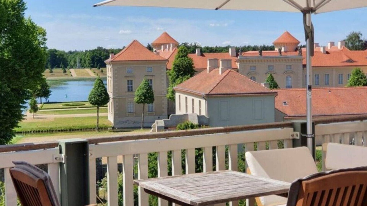 Rheinsberg Condo | LoggiaHaus am Schloss, penthouse apartment. Ronja, panoramic view over the castle