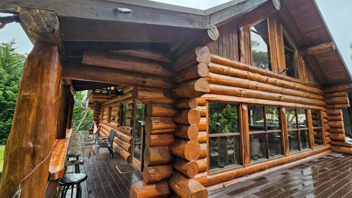 Dales Creek House | Loghome Getaway