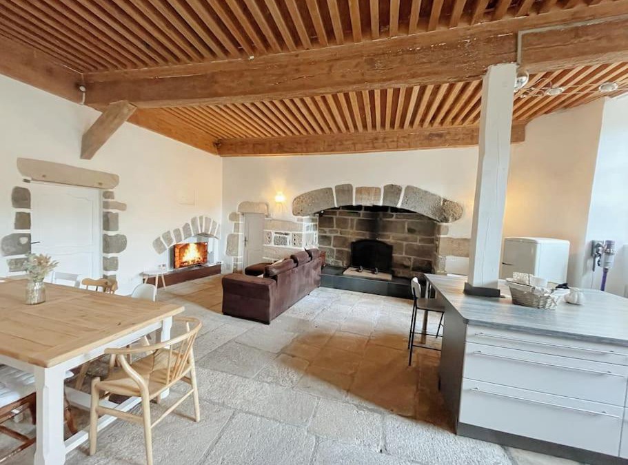 Le Puy-en-Velay Apartment | Logis du Chandelier