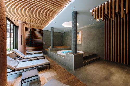 Ribeauville Hotel | Logis Hôtel de la Tour