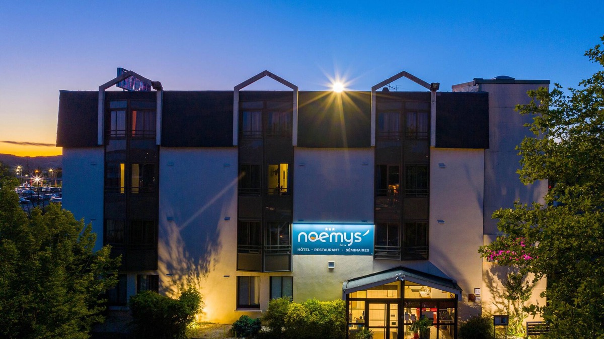 Brive-la-Gaillarde Hotel | Logis Hôtel Noemys Brive - Restaurant Le Teinchurier