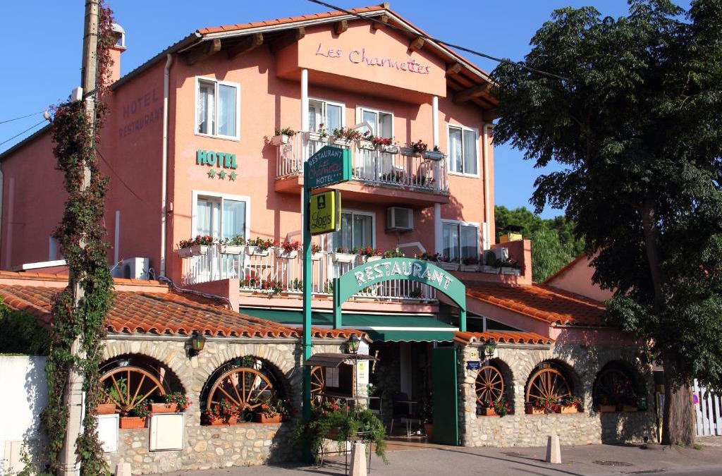 Argeles Plage Hotel | Logis Les Charmettes