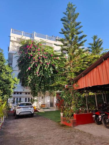 Khanapara House | Loktak Residency