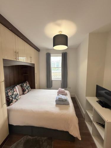 Addison House | London Westfield Bedroom
