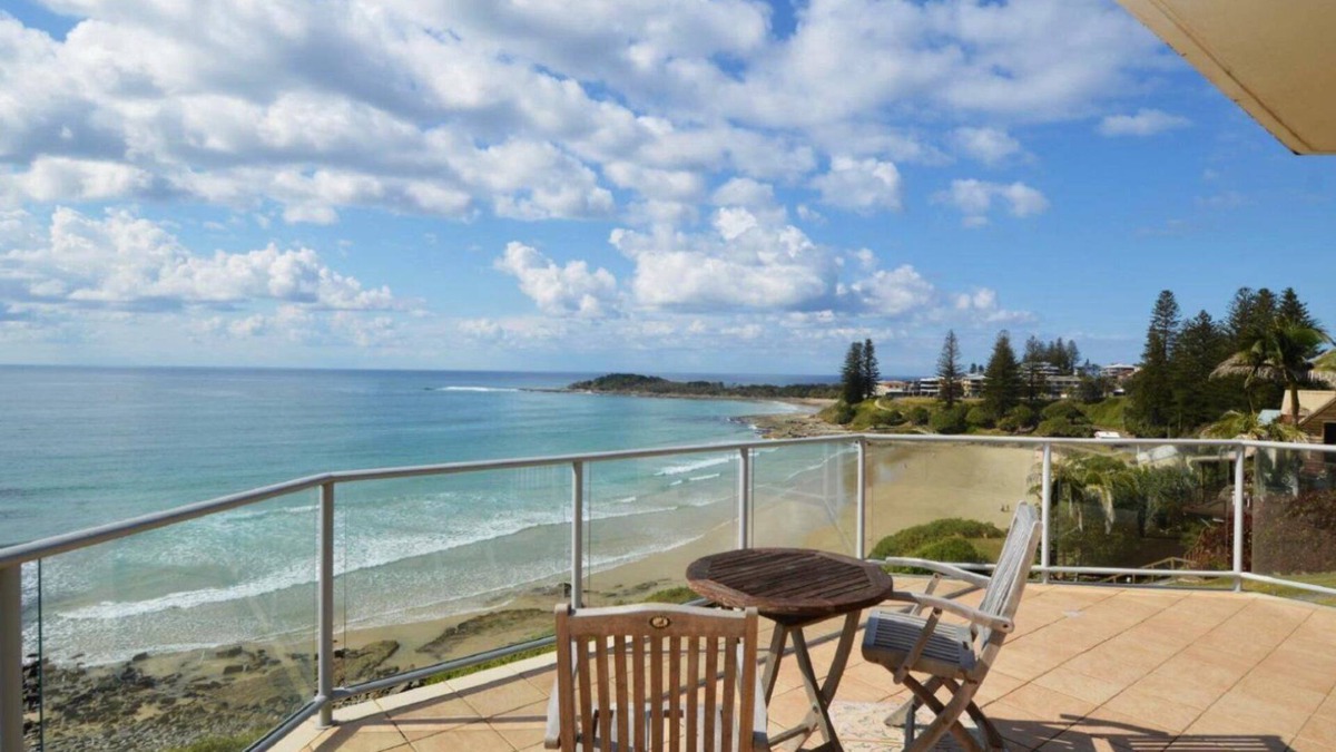 Yamba House | Lonerock Unit 2 Yamba